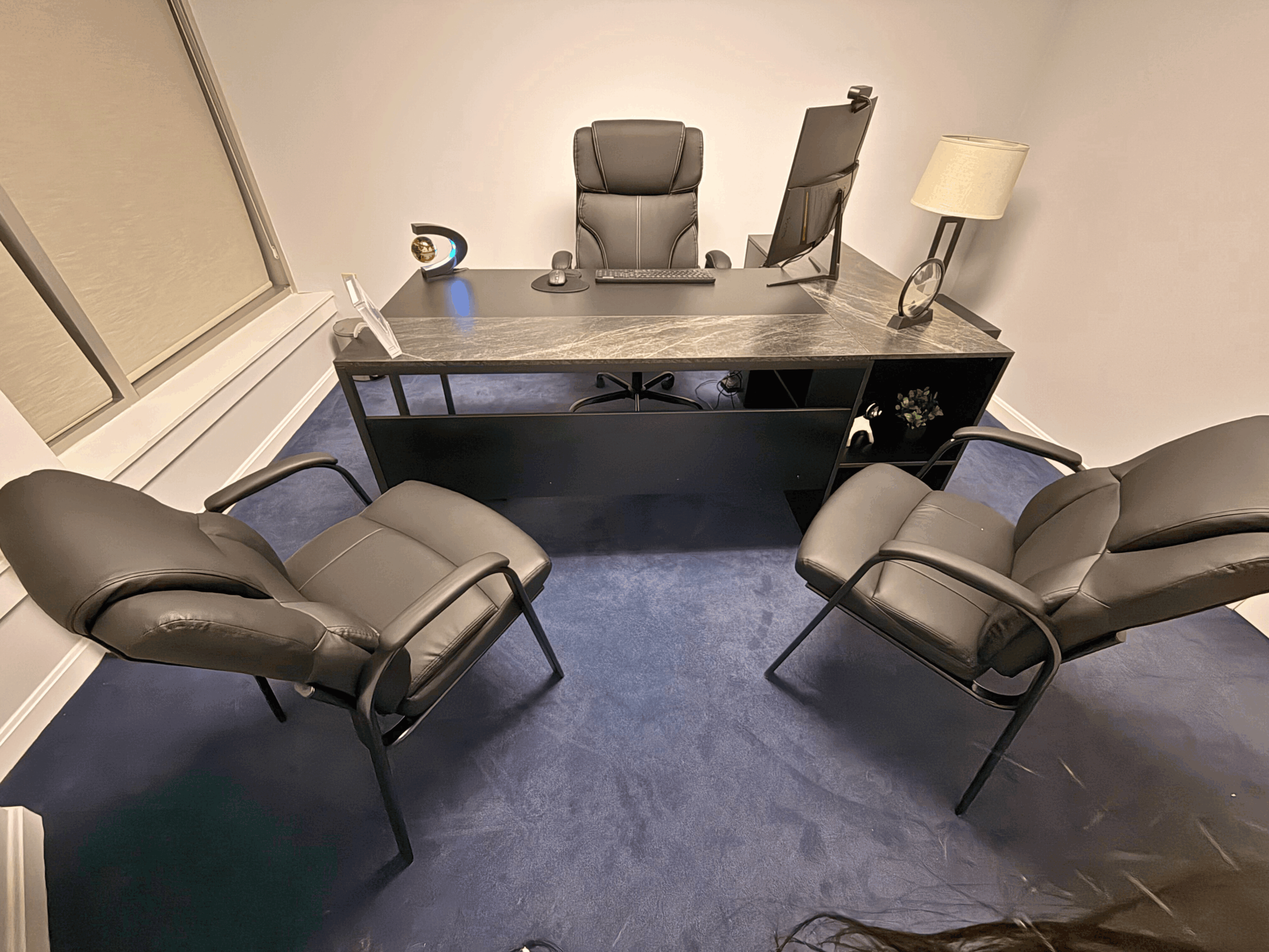 Luxo Private Office