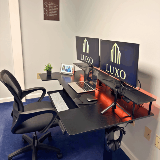 Luxo Private Office with Dedicated Desk